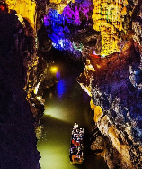 【英德連州3天】<中國(guó)瑤族第一寨南崗千年瑤寨5A連州地下河、峰林曉鎮(zhèn)賞花海筆架山千谷溪大瀑布>