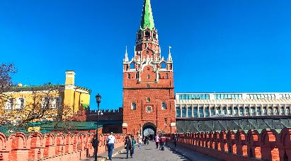 【惠游俄羅斯9天深圳直飛】<莫斯科 金環(huán)小鎮(zhèn)謝爾蓋耶夫鎮(zhèn) 圣母升天教堂 冬宮 外觀(guān)滴血大教堂>