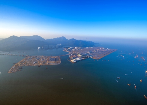 香港國際機(jī)場(chǎng)封面圖