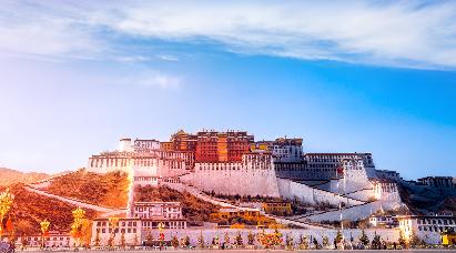 【藍冰野奢邦四飛8天】布達拉宮、巴松措、魯朗林海、來古冰川、雅隆冰川、雅魯藏布大峽谷、雅魯藏布大峽谷